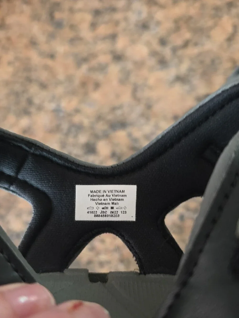 Columbia size boys
